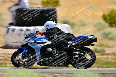 media/Apr-13-2025-TrackXperience (Sun) [[fb1ef998a6]]/Level 2 (Intermediate)/Turn 2 (Session 5)/
